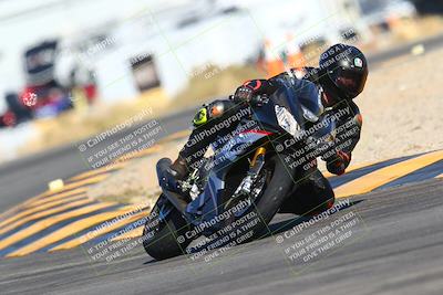 media/Jan-14-2024-SoCal Trackdays (Sun) [[2e55ec21a6]]/Turn 16 Set 2 (1125am)/